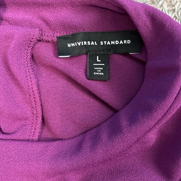 Universal standard crepe jersey capelet blouse size L 22/24. - Picture 5 of 5